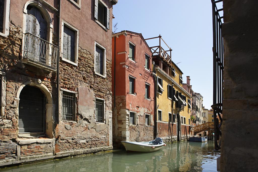 B&B Al Palazzetto Venecia Exterior foto
