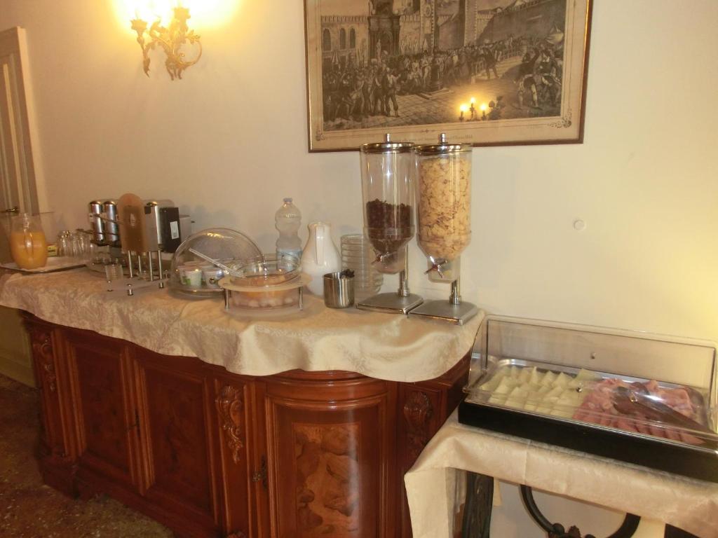 B&B Al Palazzetto Venecia Exterior foto